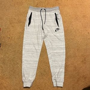 Gray Nike Advanced Knit Joggers Small